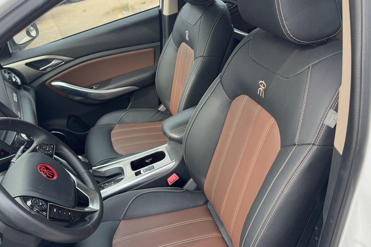 Used BYD Song 2017 Gaishi Upgrade Edition 1.5TID Automatic Luxury Model Left Front Seat