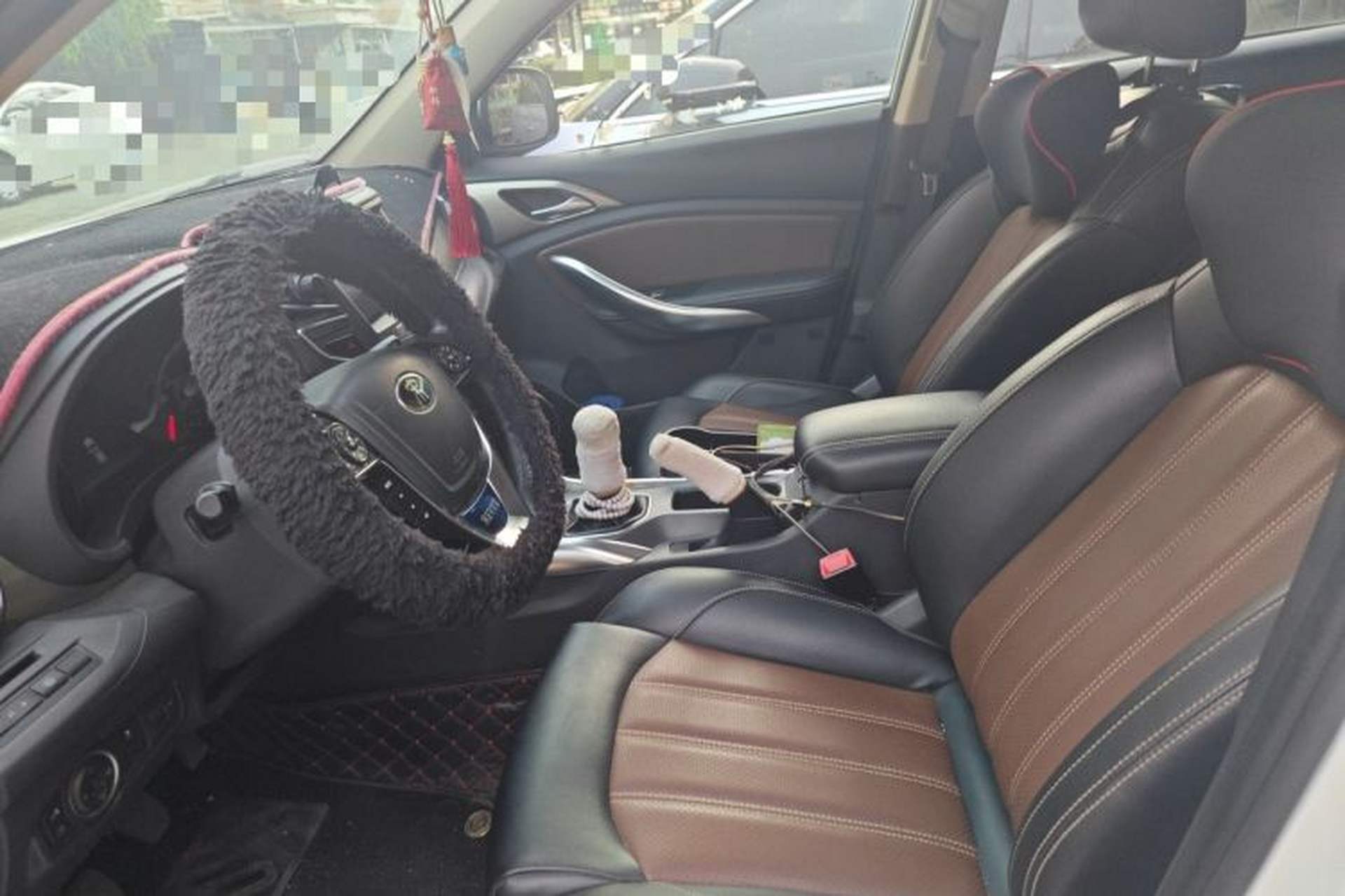 Used BYD Song 2017 Gaishi Upgrade Edition 1.5TI Manual Elite Model Left Front Seat
