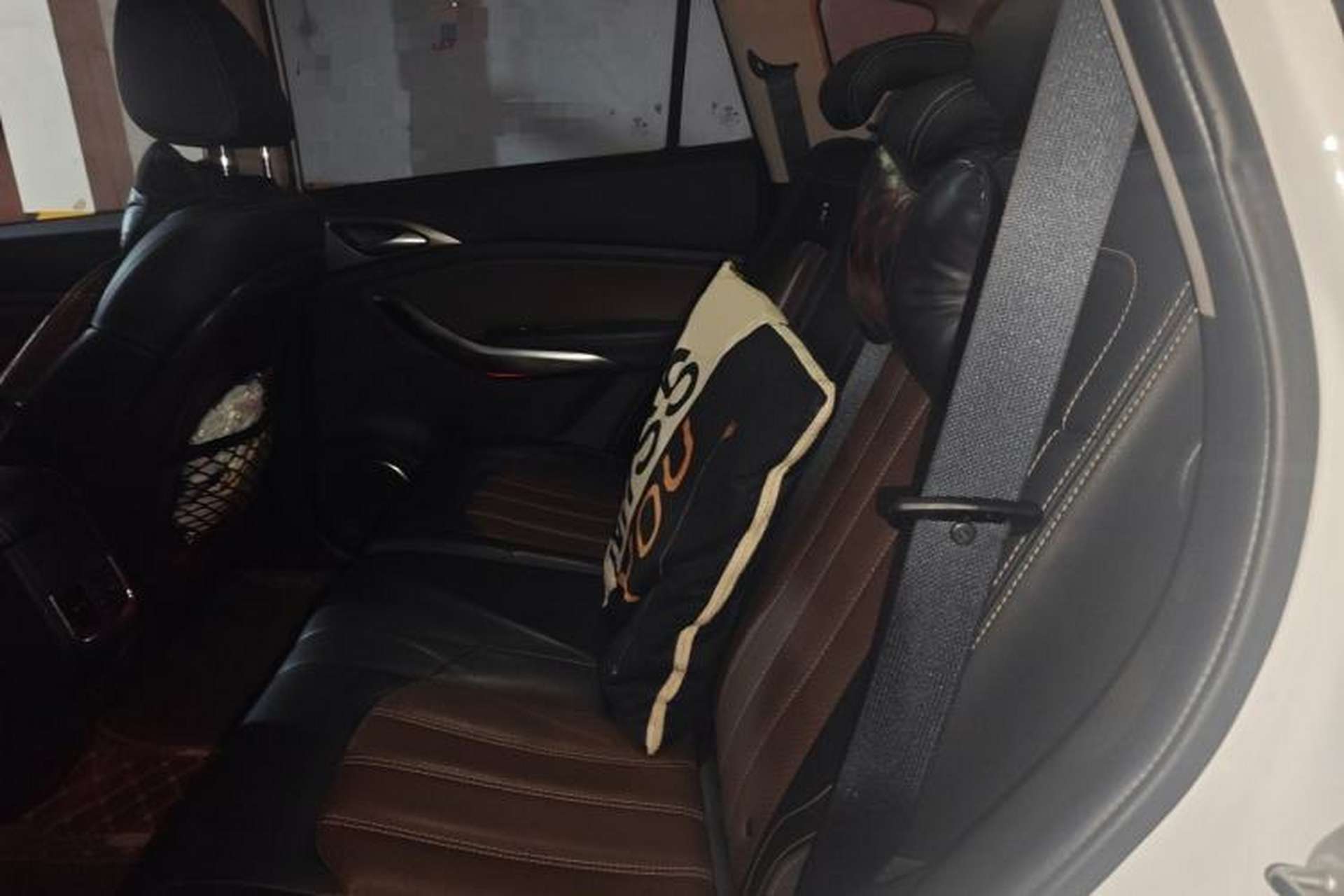 Used BYD Song 2017 Gaishi Upgrade Edition 1.5TI Manual Elite Model Left Rear Seat