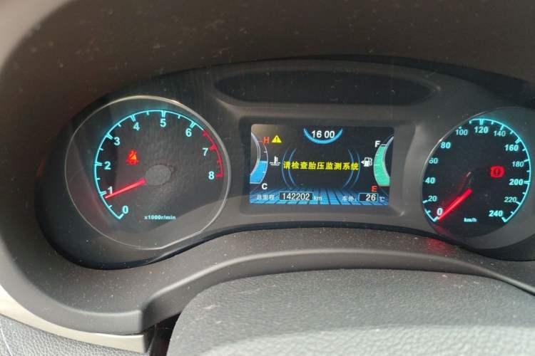 Used BYD Song 2017 Gaishi Upgrade Edition 1.5TI Manual Elite Model Odometer Close Up