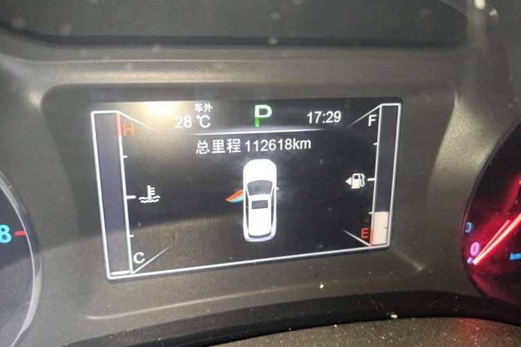 Used BYD Song 2017 Gaishi Upgrade Edition 1.5TID Automatic Luxury Model Odometer Close Up