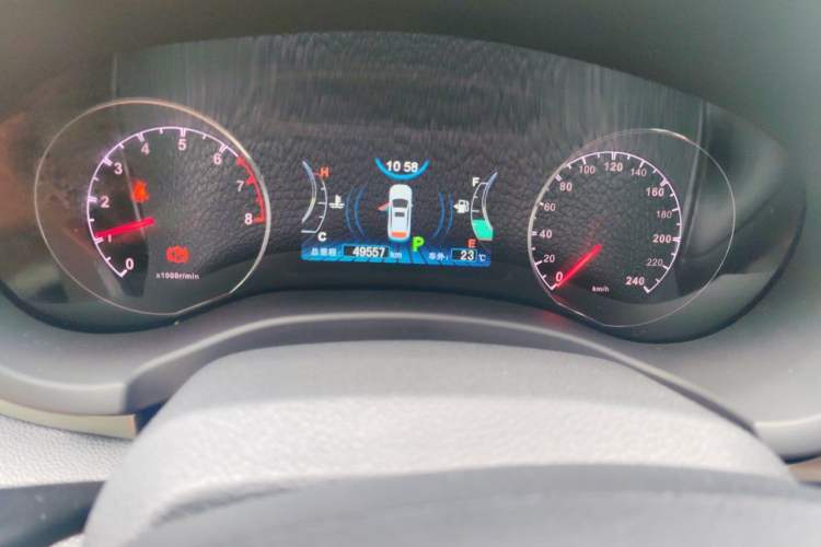 Used BYD Song 2017 Gaishe Upgrade Edition 1.5TID Automatic Elite Model Odometer Close Up