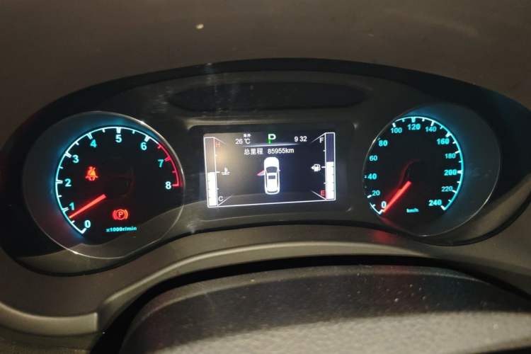 Used BYD Song 2017 Gaishe Upgrade Edition 1.5TID Automatic Elite Model Odometer Close Up
