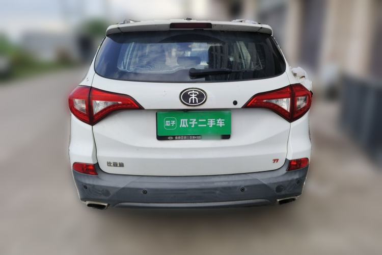 Used BYD Song 2017 Gaishi Upgrade Edition 1.5TI Manual Elite Model Rear