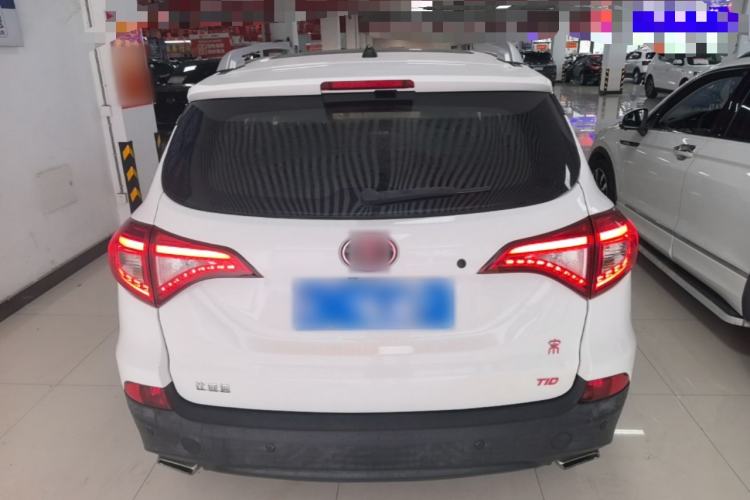 Used BYD Song 2017 Gaishi Upgrade Edition 1.5TID Automatic Luxury Model Rear