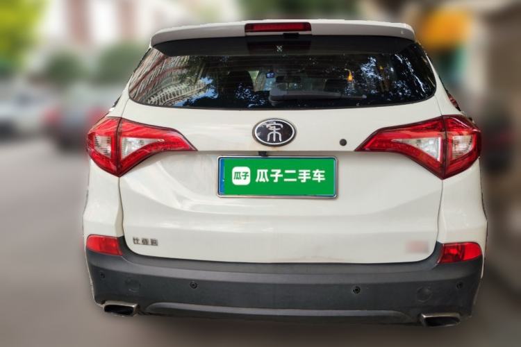 Used BYD Song 2017 Gaishe Upgrade Edition 1.5TID Automatic Elite Model Rear