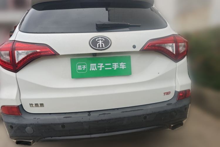 Used BYD Song 2017 Gaishe Upgrade Edition 1.5TID Automatic Elite Model Rear