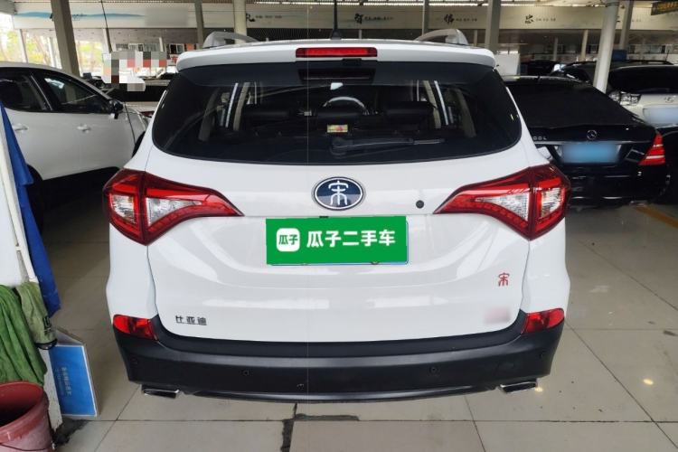 Used BYD Song 2017 Gaishi Upgrade Edition 1.5TID Automatic Luxury Model Rear