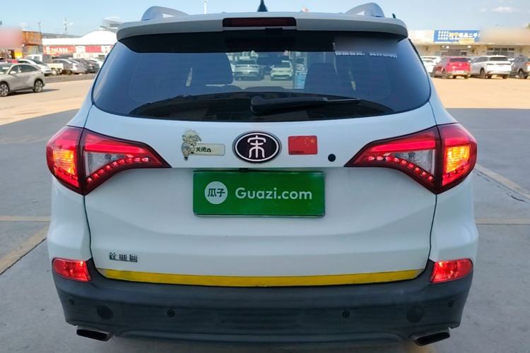 Used BYD Song 2017 Gaishi Upgrade Edition 1.5TI Manual Elite Model Rear