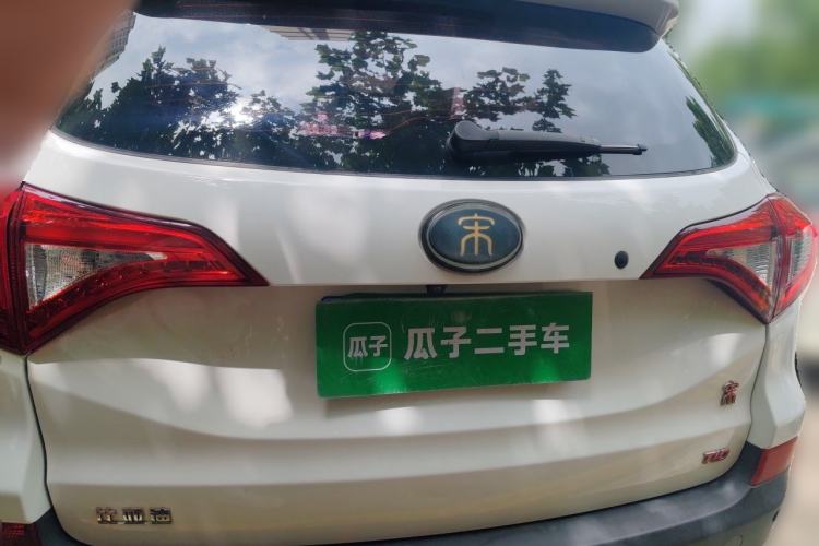 Used BYD Song 2017 Gaishe Upgrade Edition 1.5TID Automatic Elite Model Rear