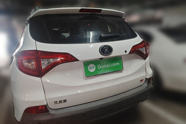 Used BYD Song 2017 Gaishe Upgrade Edition 1.5TID Automatic Elite Model Rear