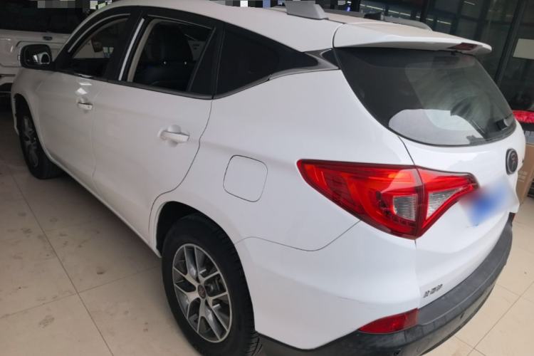 Used BYD Song 2017 Gaishi Upgrade Edition 1.5TID Automatic Luxury Model Rear Left 45 Deg