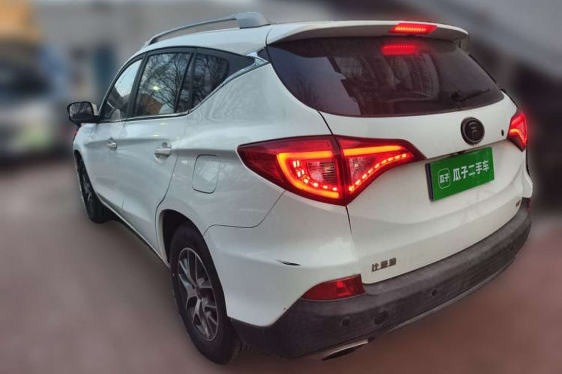 Used BYD Song 2017 Gaishi Upgrade Edition 1.5TID Automatic Luxury Model Rear Left 45 Deg