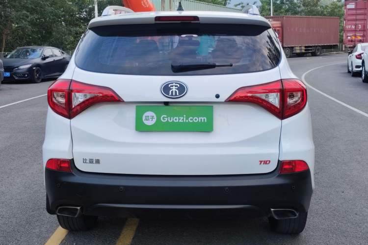 Used BYD Song 2017 Gaishi Upgrade Edition 1.5TID Automatic Luxury Model Rear