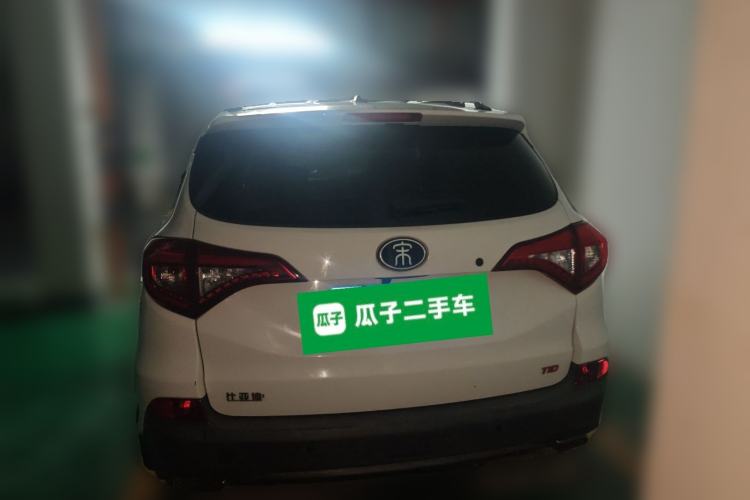 Used BYD Song 2017 Gaishe Upgrade Edition 1.5TID Automatic Elite Model Rear