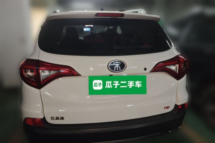 Used BYD Song 2017 Gaishe Upgrade Edition 1.5TID Automatic Elite Model Rear