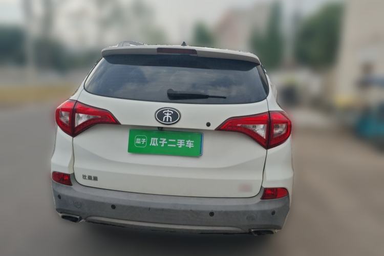 Used BYD Song 2017 Gaishe Upgrade Edition 1.5TID Automatic Elite Model Rear
