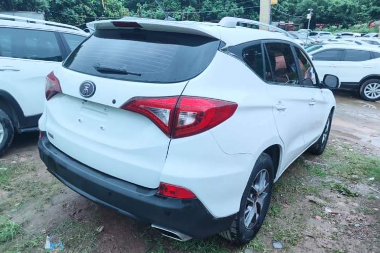 Used BYD Song 2017 Gaishe Upgrade Edition 1.5TID Automatic Elite Model Rear Right 45 Deg