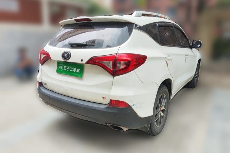 Used BYD Song 2017 Gaishi Upgrade Edition 1.5TI Manual Elite Model Rear Right 45 Deg