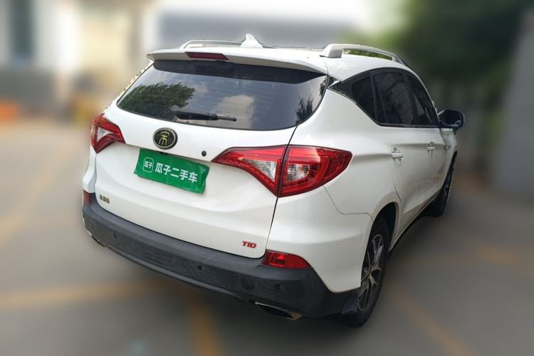 Used BYD Song 2017 Gaishi Upgrade Edition 1.5TID Automatic Luxury Model Rear Right 45 Deg