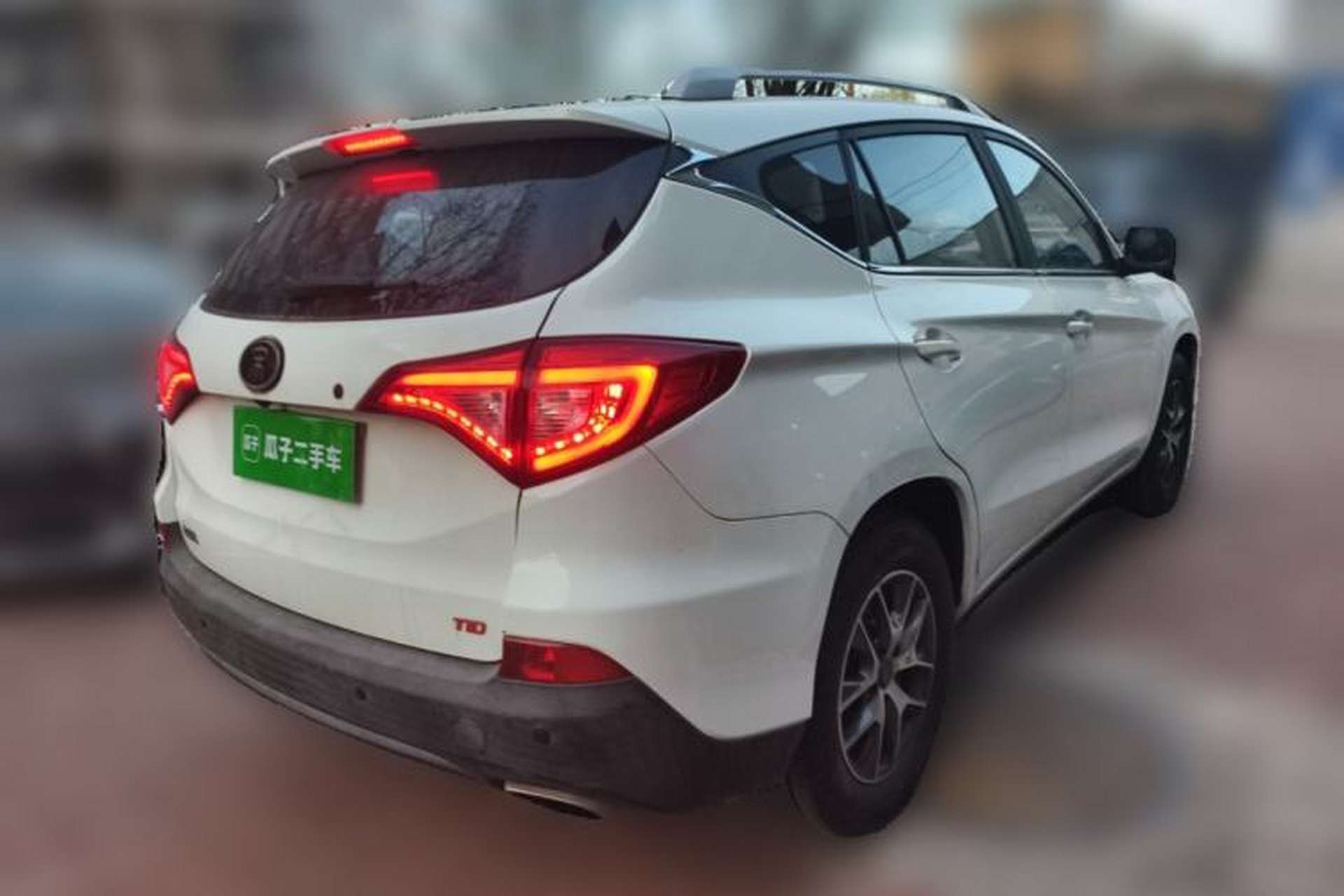 Used BYD Song 2017 Gaishi Upgrade Edition 1.5TID Automatic Luxury Model Rear Right 45 Deg