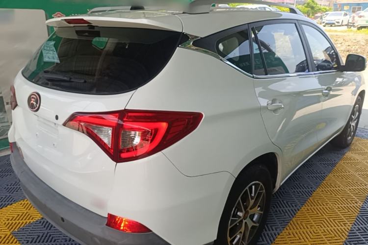 Used BYD Song 2017 Gaishe Upgrade Edition 1.5TID Automatic Elite Model Rear Right 45 Deg