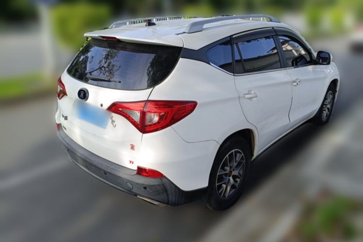 Used BYD Song 2017 Gaishi Upgrade Edition 1.5TI Manual Elite Model Rear Right 45 Deg
