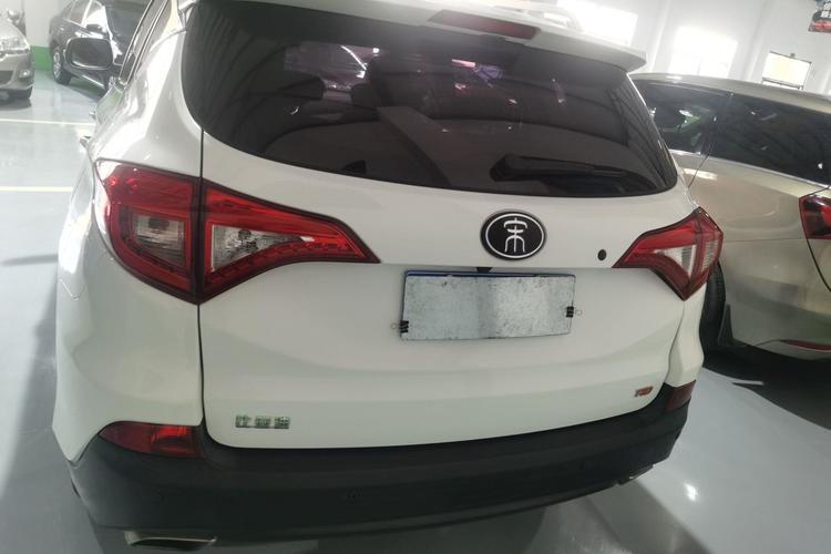 Used BYD Song 2017 Gaishe Upgrade Edition 1.5TID Automatic Elite Model Rear