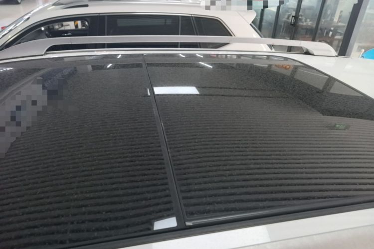 Used BYD Song 2017 Gaishi Upgrade Edition 1.5TID Automatic Luxury Model Roof