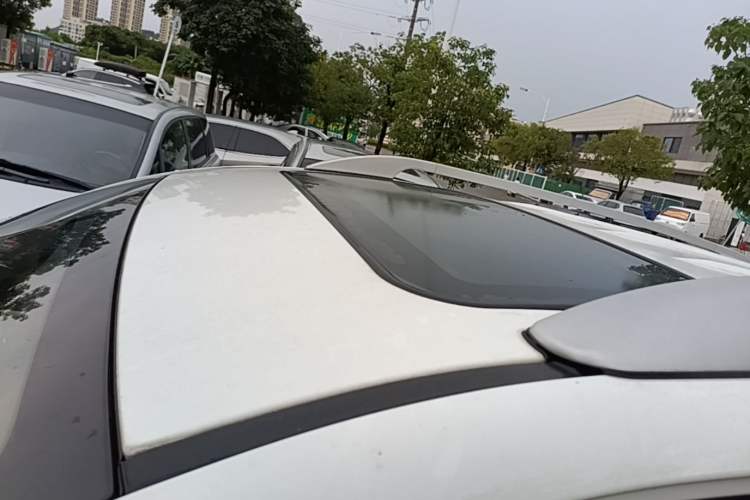 Used BYD Song 2017 Gaishe Upgrade Edition 1.5TID Automatic Elite Model Roof