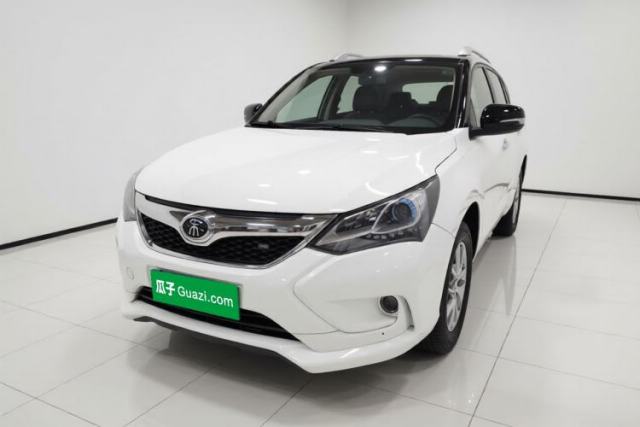 BYD Song 2017 Gaishi Upgrade Edition 1.5TID Automatic Luxury Model с пробегом