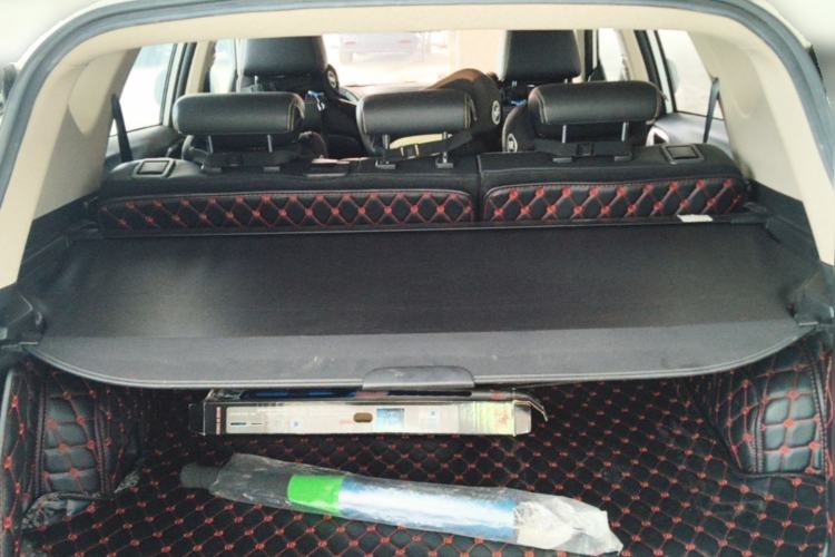 Used BYD Song 2017 Gaishe Upgrade Edition 1.5TID Automatic Elite Model Trunk