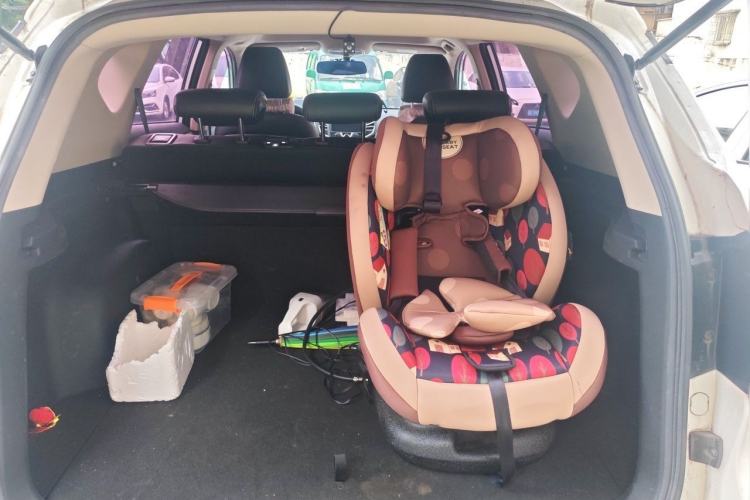 Used BYD Song 2017 Gaishe Upgrade Edition 1.5TID Automatic Elite Model Trunk