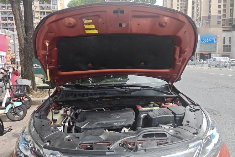 Used BYD Song 2017 Gaishi Upgrade Edition 1.5TI Manual Elite Model Engine Bay