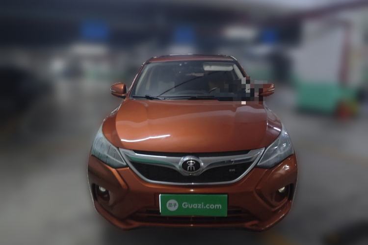 Used BYD Song 2017 Gaishe Upgrade Edition 1.5TID Automatic Elite Model Front