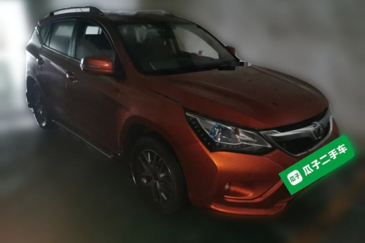 Used BYD Song 2017 Gaishi Upgrade Edition 1.5TID Automatic Luxury Model Front Right 45 Deg