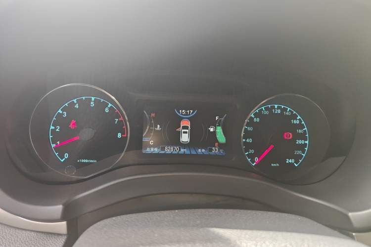 Used BYD Song 2017 Gaishi Upgrade Edition 1.5TI Manual Elite Model Instrument Cluster