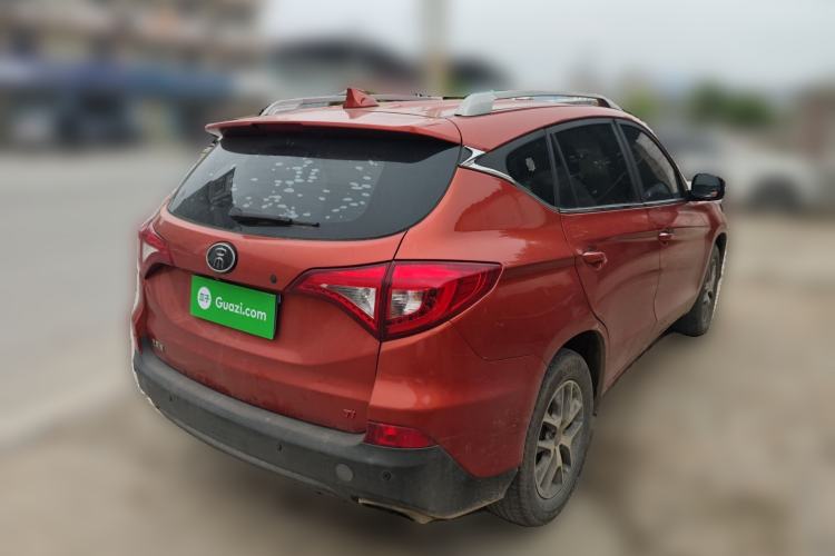 Used BYD Song 2017 Gaishi Upgrade Edition 1.5TI Manual Elite Model Rear Right 45 Deg