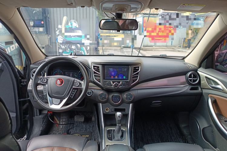 Used BYD Song 2018 1.5TID Automatic Smart Connect Prestige Model Center Console