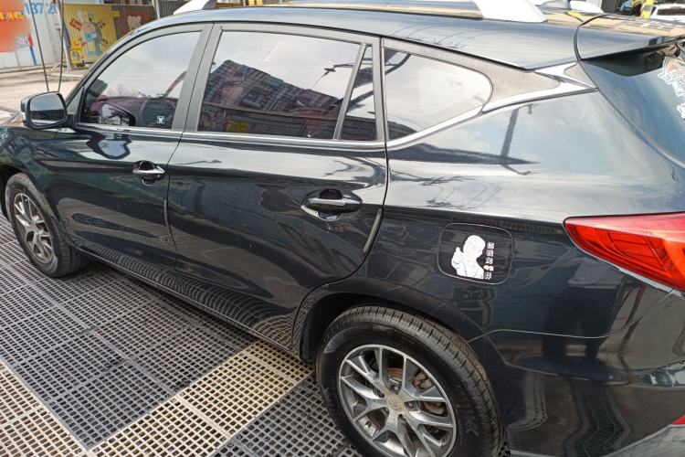Used BYD Song 2018 1.5TID Automatic Smart Connect Prestige Model Left Side