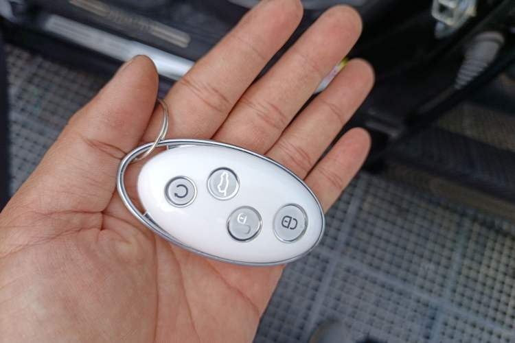 Used BYD Song 2018 1.5TID Automatic Smart Connect Prestige Model Vehicle Key