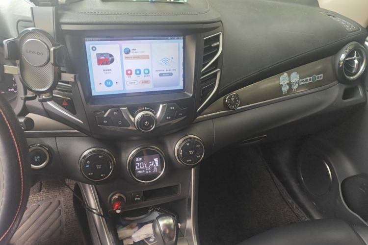 Used BYD Song 2018 1.5TID Automatic Smart Connect Prestige Model Interior 2
