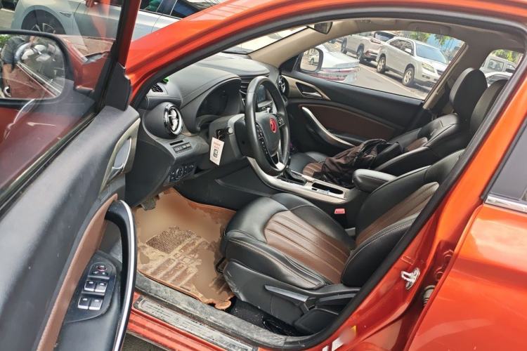 Used BYD Song 2018 1.5TID Automatic Smart Connect Prestige Model Driver Seat