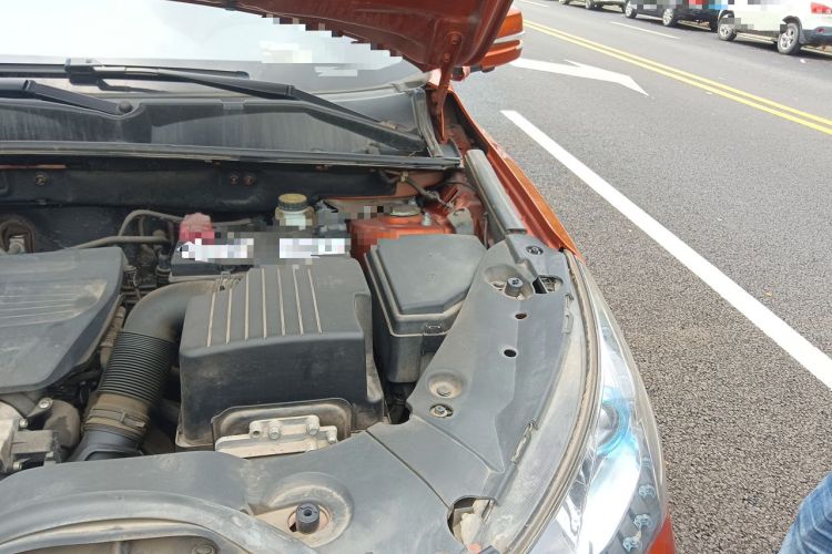 Used BYD Song 2018 1.5TI Manual Smart Connect Enjoyment Model Engine Bay Left