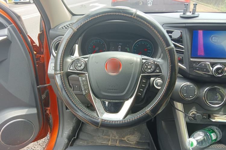 Used BYD Song 2018 1.5TI Manual Smart Connect Enjoyment Model Steering Wheel