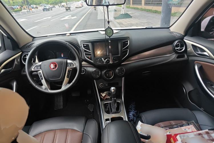 Used BYD Song 2018 1.5TID Automatic Smart Connect Luxury Model Center Console
