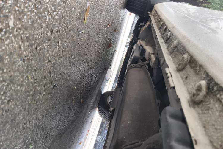 Used BYD Song 2018 1.5TI Manual Entry-Level Model Chassis Rear Left