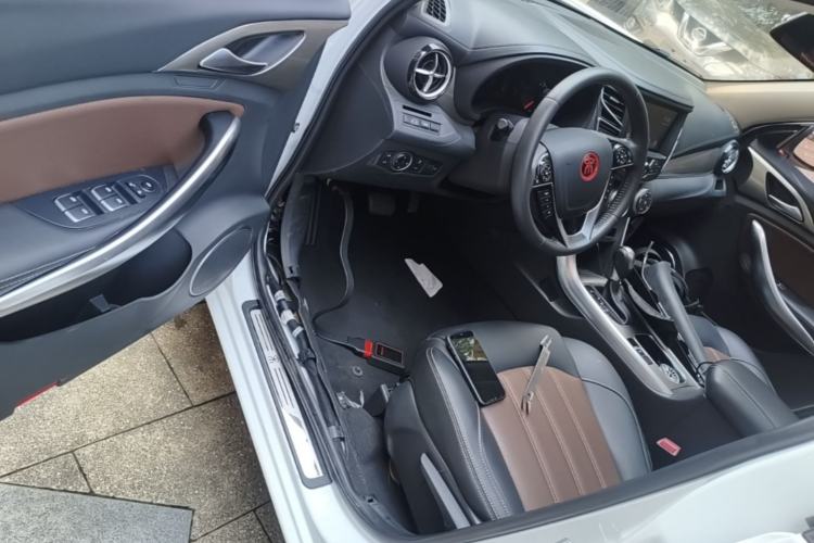 Used BYD Song 2018 1.5TID Automatic Smart Connect Prestige Model Driver Seat