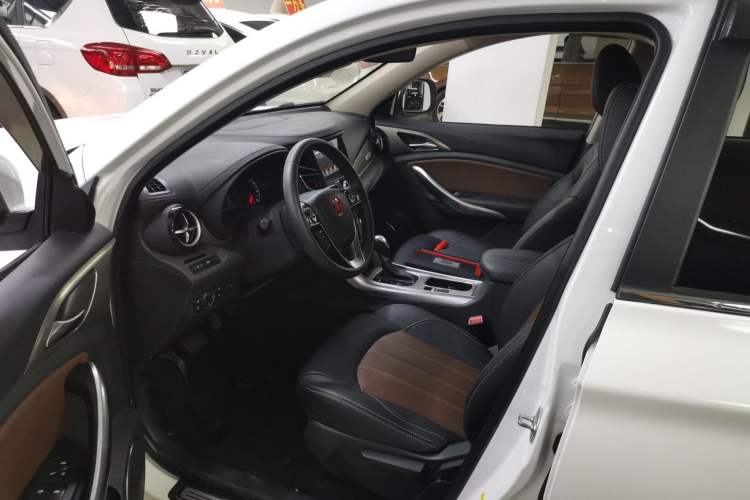 Used BYD Song 2018 1.5TID Automatic Smart Connect Prestige Model Driver Seat