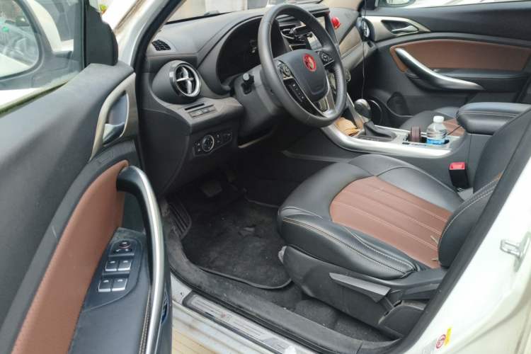 Used BYD Song 2018 1.5TID Automatic Smart Connect Prestige Model Driver Seat